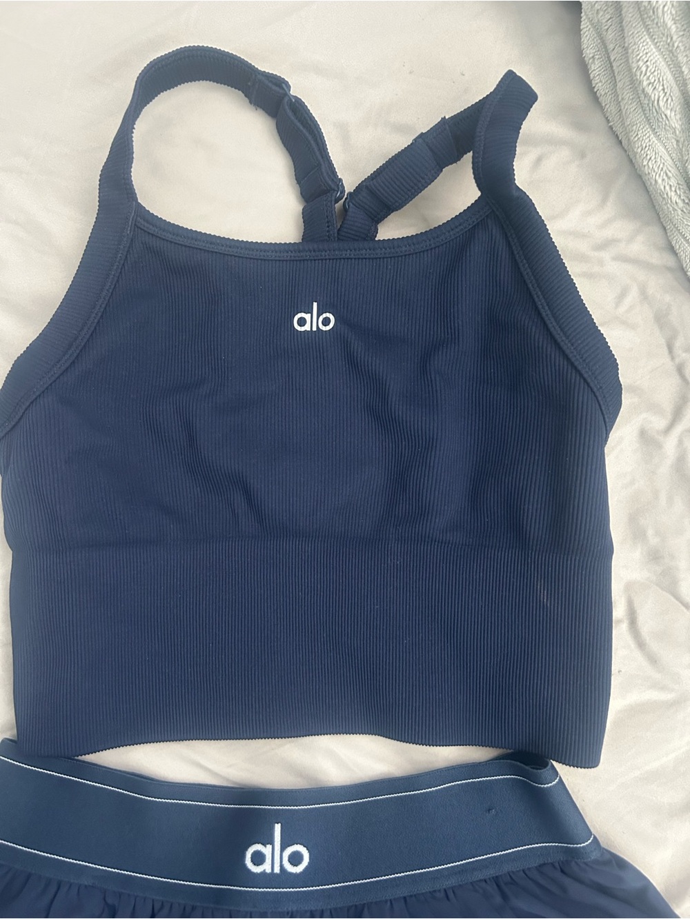 2 piece navy ALO set - Picture 2 of 4